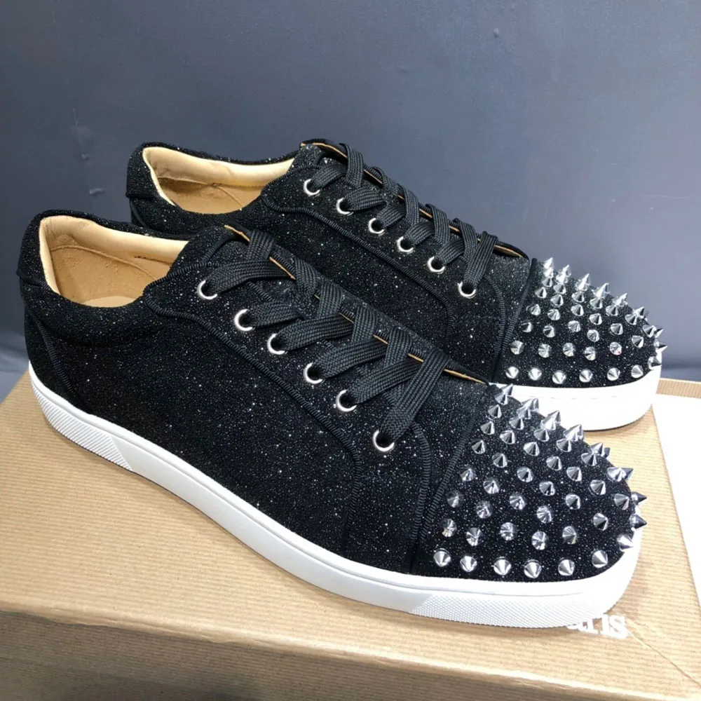 

Luxury Black Low Top Red Bottom Men Shoes Glitter Real Leather Toe Metal Rivets Women Casual Flat Loafers Sneakers Driving Shoes