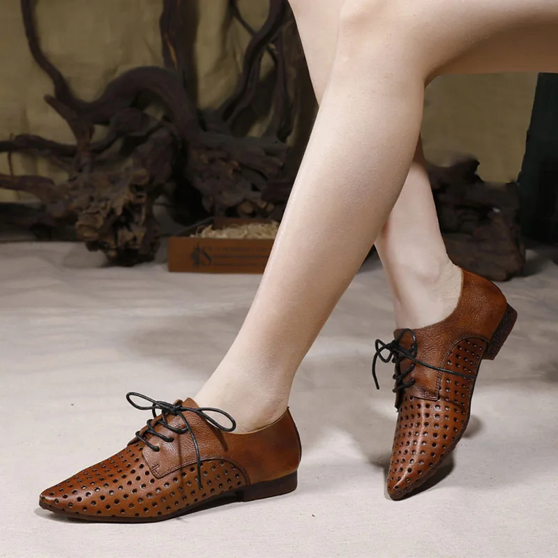 

Туфли женские из натуральной кожи, на шнуровке, с острым носком