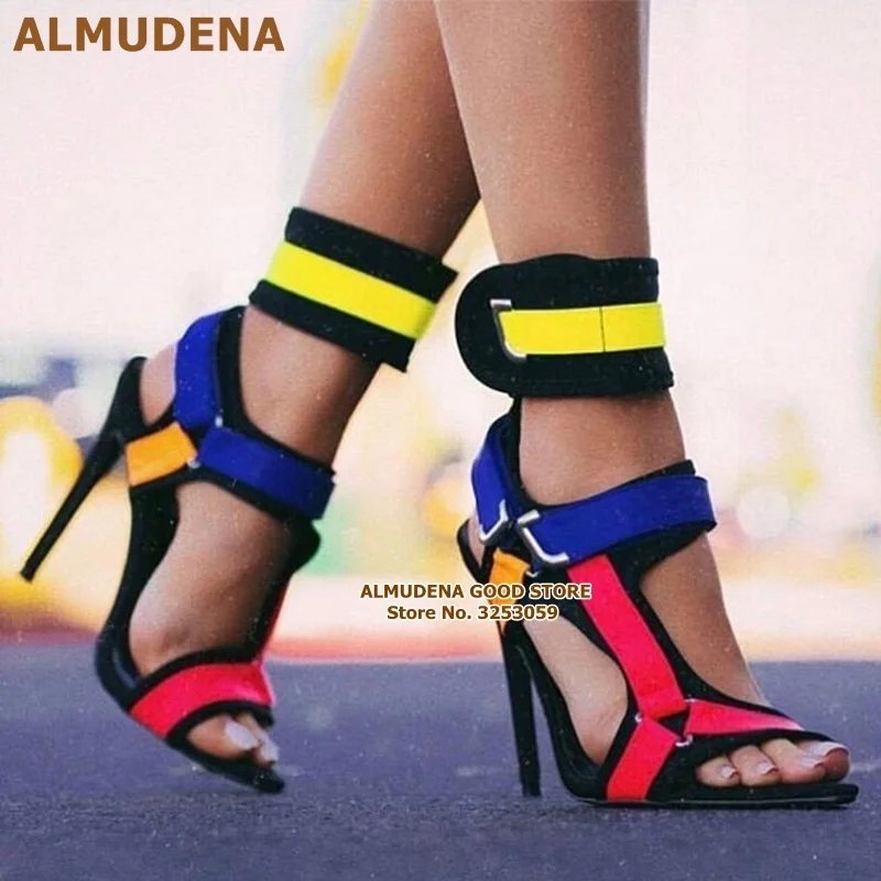 ALMUDENA/Босоножки на ремешке с пряжкой; цвет розовый, желтый, синий; модельные туфли-лодочки на шпильке, украшенные металлической пряжкой; разноцветная обувь