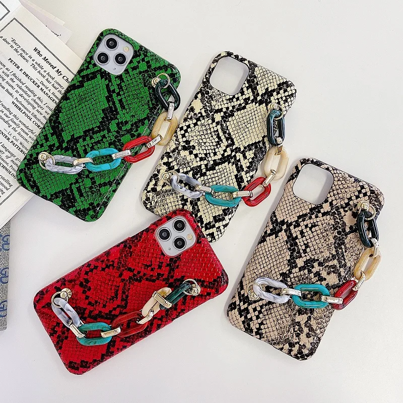 

Cute Hand Strap Cord Chain Lanyard Snake Case for iPhone 11 12 Pro Max Mini Xs XR X 7 8 Plus Phone Cover Luxury PU Leather Cases
