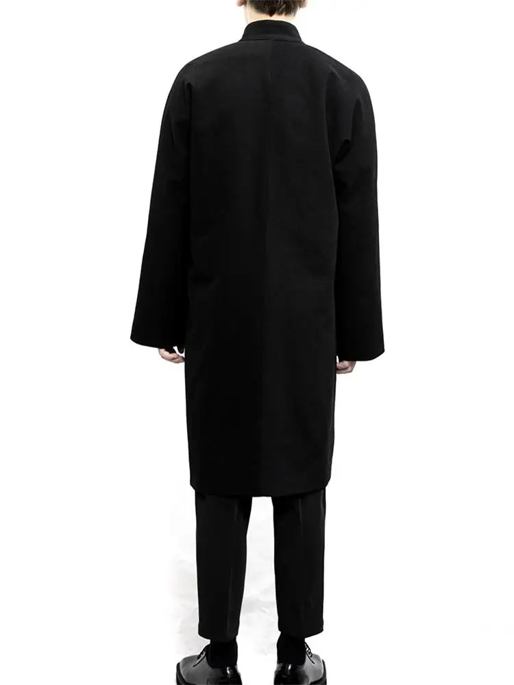 Пальто мужское весенне-осеннее черное приталенное с воротником-стойкой и