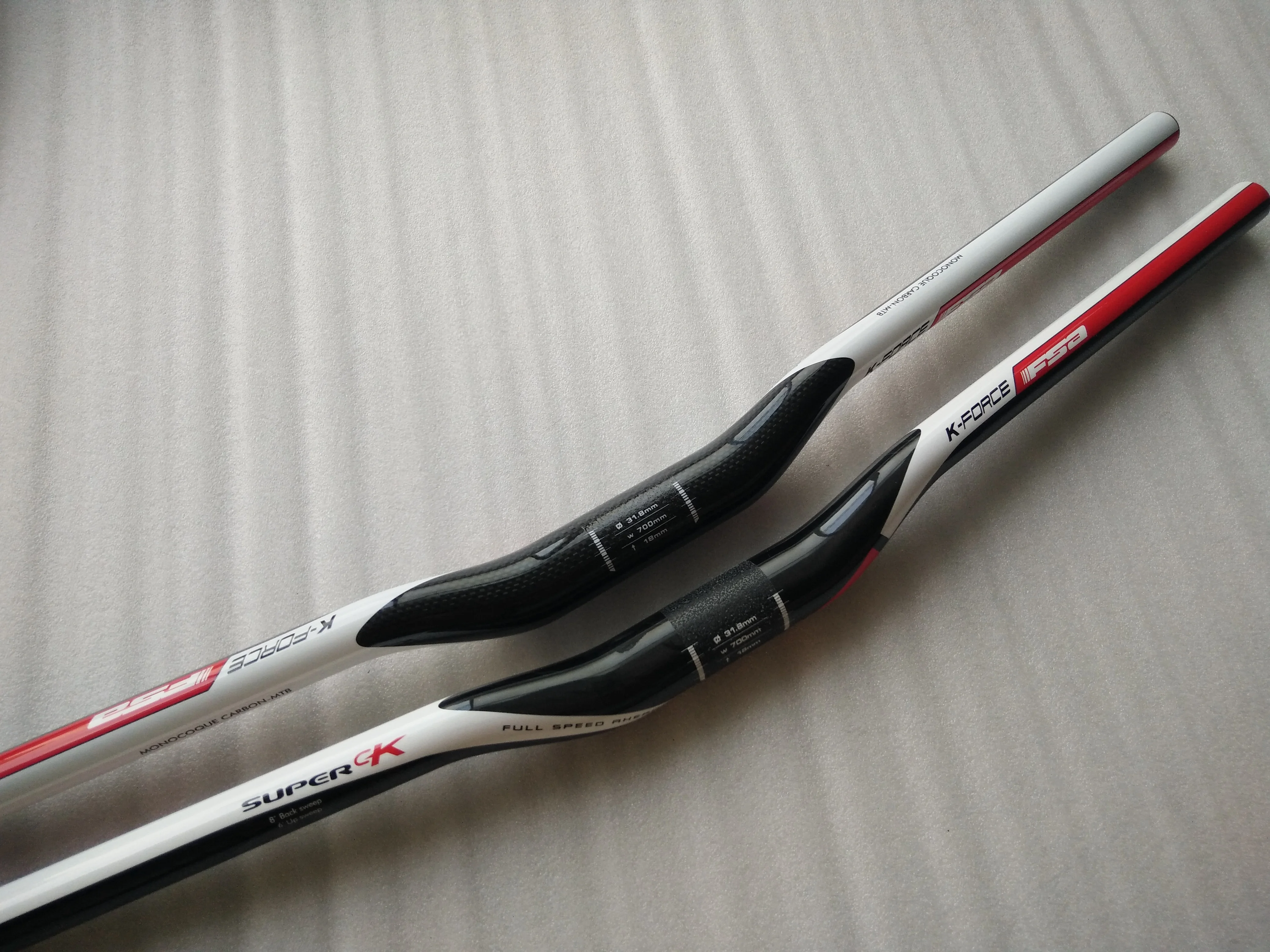 В наличии Сверхлегкий углеродный руль для горного велосипеда из углеродного