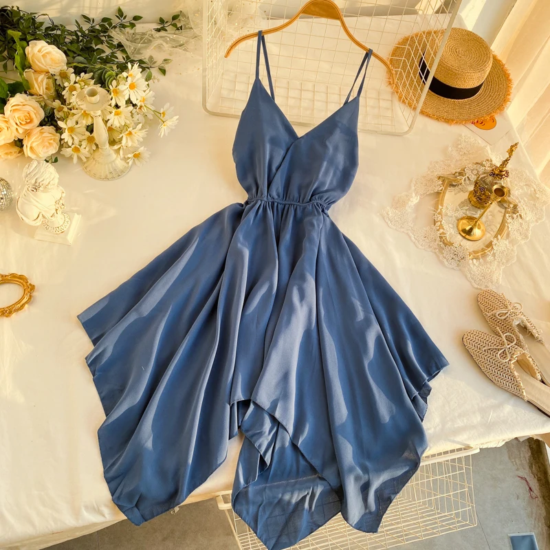 Платье женское ассиметричное с V-образным вырезом пикантное приталенное