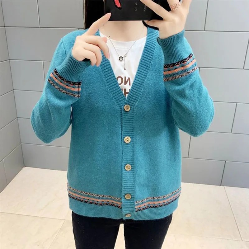Свитер с винтажной вышивкой кардиган женское повседневное однобортное