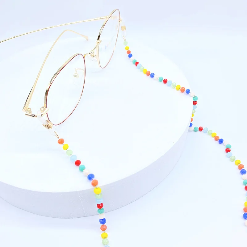

2020 Chic Multi-color sunglasses chain straps sunglasses for women glasses accessories