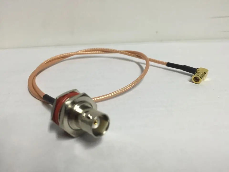

45 cm long SMB to BNC wire: bayonet BNC head with screw to fix housing to SMB square elbow