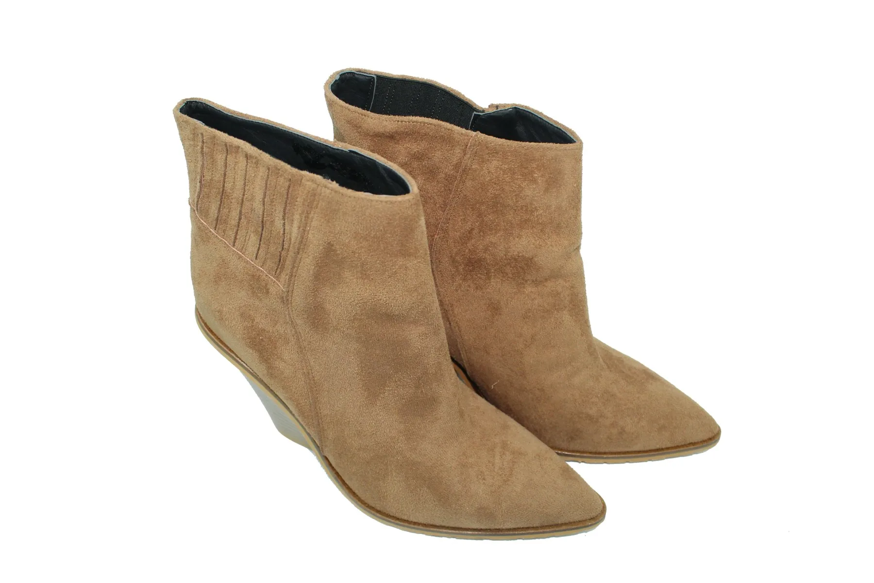 

Коричневые женские ботинки ZER Shoes