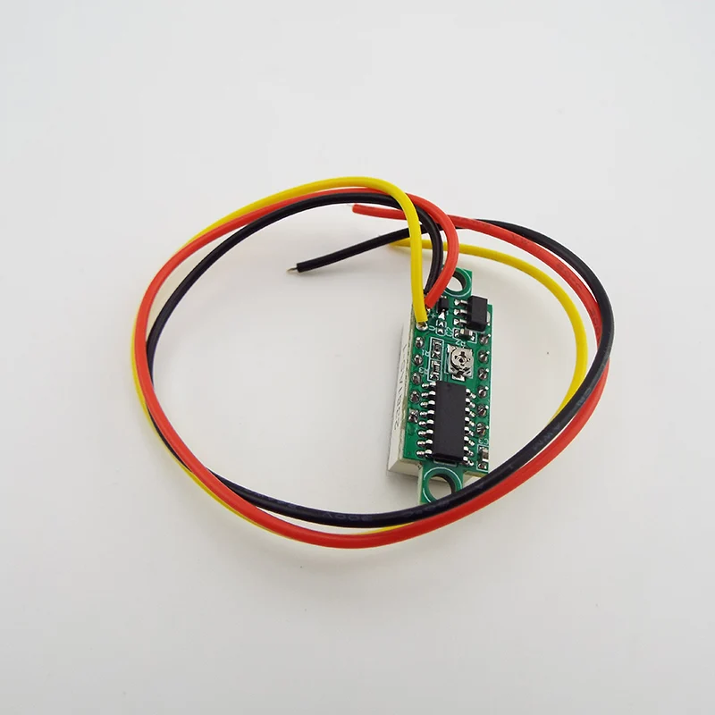 0 28 дюймовый Ультра Маленький цифровой DC Цифровой дисплей регулируемый три линии