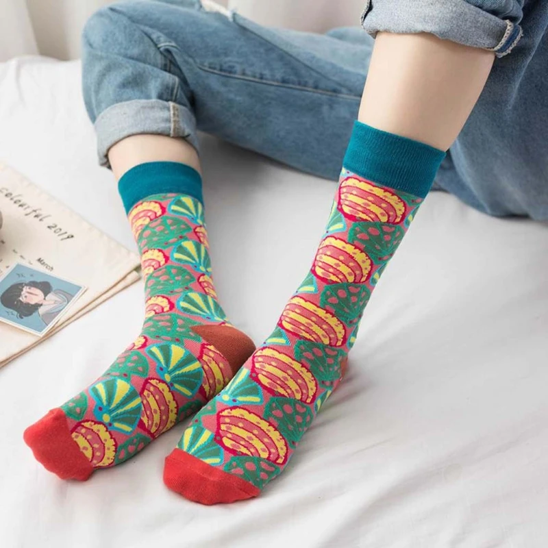 

Japanese Women Men Autumn Cotton Crew Socks Candy Colorful Cartoon Abstract Patterned Harajuku Skateboard Tube Hosiery