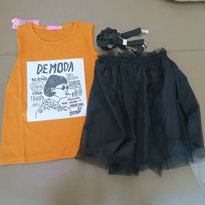 Children's clothing 2020 summer new girls cartoon vest sleeveless top + strap yarn skirt two-piece suit sets | Детская одежда и