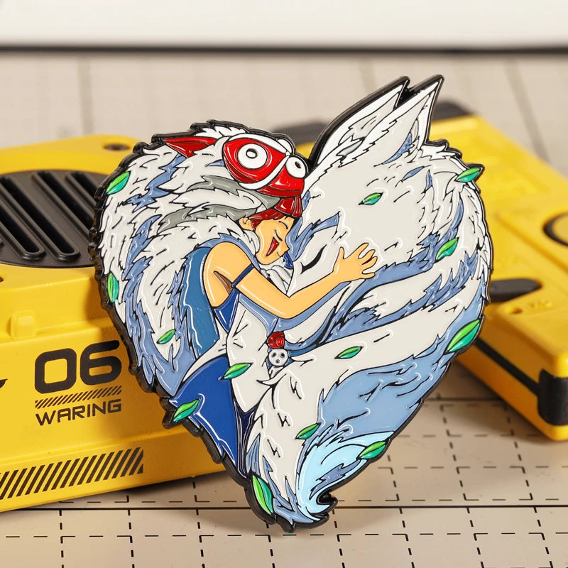 Эмалированная брошь в виде мультяшного аниме сердца принцессы Мононоке медаль