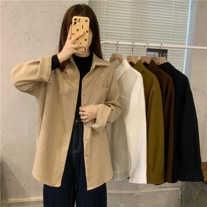 Свободная Вельветовая рубашка средней длины с длинным рукавом Женская Осенняя