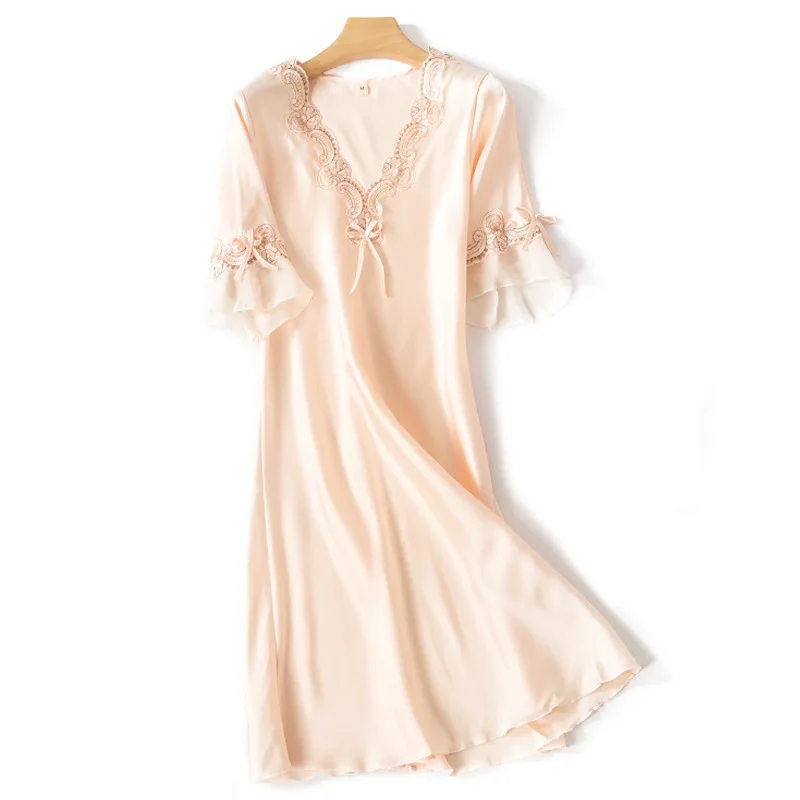 

Summer Casual Women Nightdress Kimono Bathrobe Gown Sexy Short Nightgown Sleepwear Soft Silky Satin Nightwear Home Dressing Gown