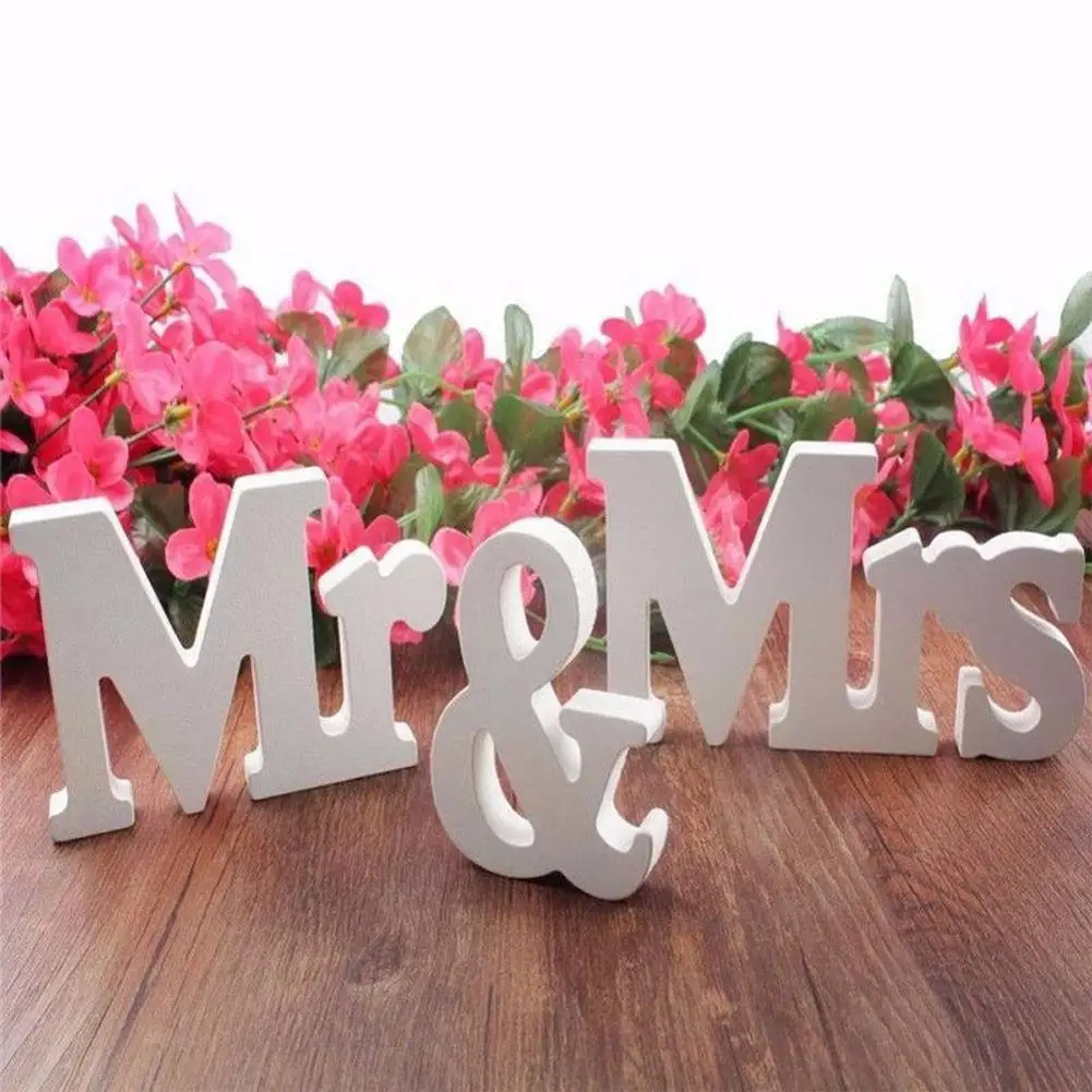 Newest Design English Letters Mr&ampMrs Wedding Decoration Present Table Centrepiece Decor 1 Set  Дом и