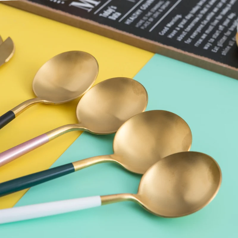 

Rose Gold Chinese Japanese Chopsticks Stainless Steel Dinnerware Set Hot Sale Sushi Chopsticks