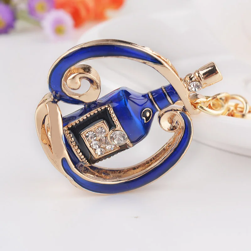 

Car Keychain Pendant European and American Cross-border Hot-selling Keychain Charm Fashion Creative Wine Bottle Key Ring