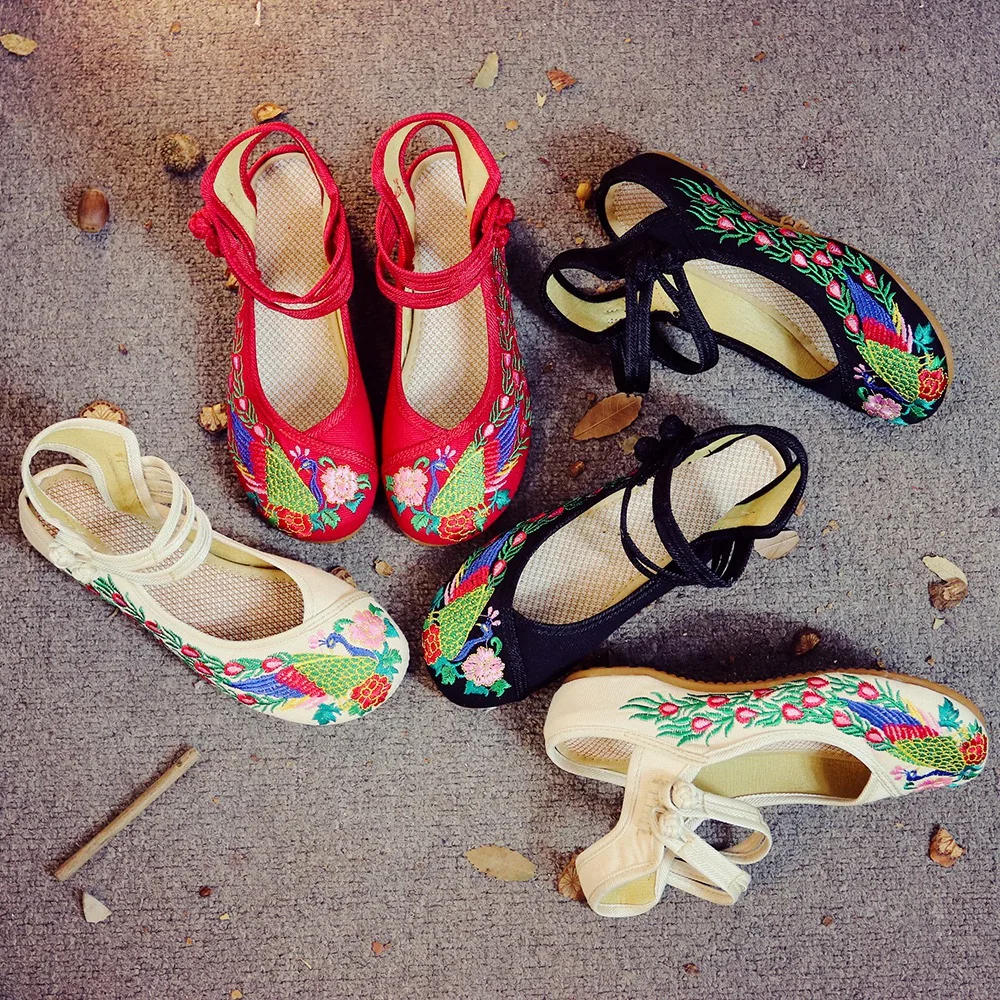 Женские ботинки ручной работы Veowalk Винтажные на плоской подошве с вышивкой