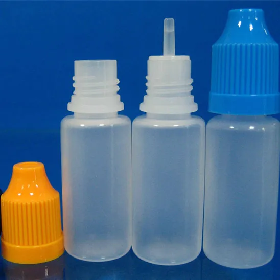 Пластиковая бутылка-капельница PE 10 мл 2500 с крышкой и наконечником для защиты от