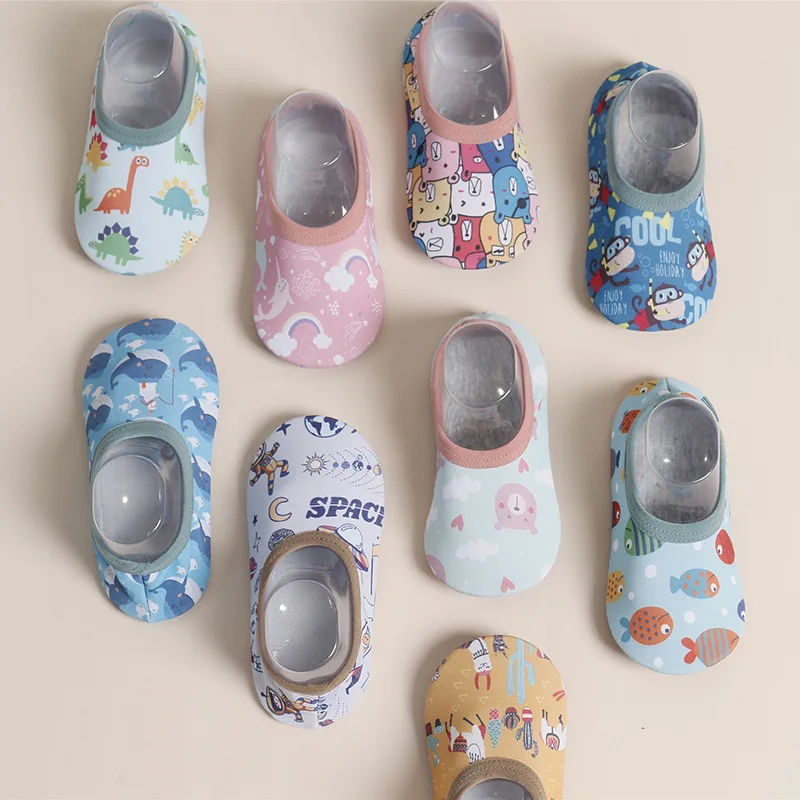 Calcetines de dibujos animados para beb&eacute;, con suelas de goma, para reci&eacute;n nacido, Oto&ntilde;o, antideslizantes, calzado suave para ni&ntilde;o, 1-8-1