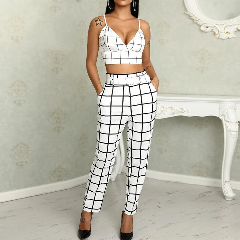 Женский комплект из двух предметов топ в клетку и штаны с высокой