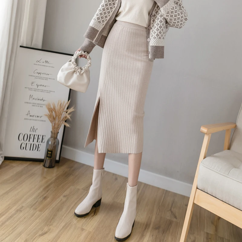 

Korean Vintage Autumn Knitted Skirts Women Elastic Waist Long Midi Skirt Pencil Autumn Winter Split Knitwear Striped Skirt M079