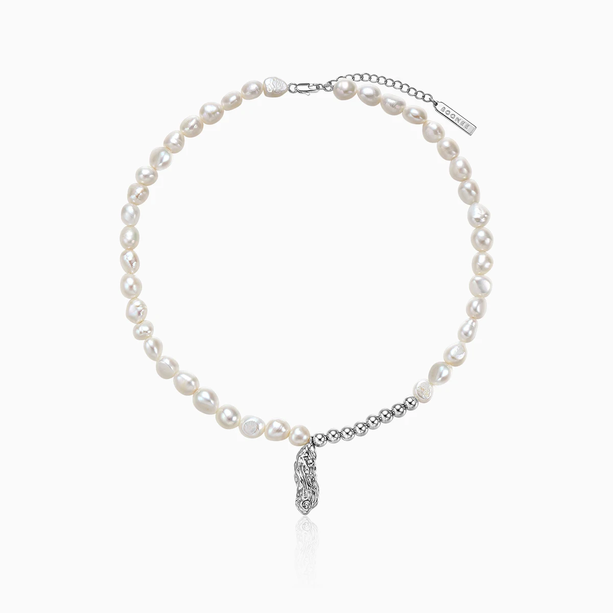 

Baroque retro elegant freshwater pearl fashion metal stitching lava pendant temperament necklace women