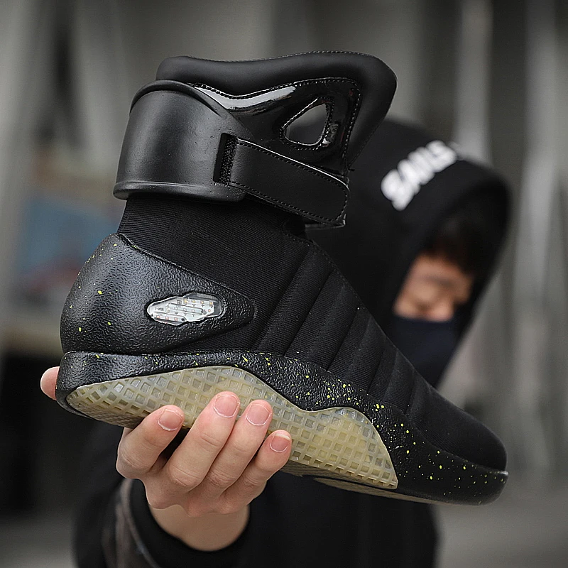 Сезон весна Баскетбольные кроссовки USB Зарядка светодиодная светящаяся обувь