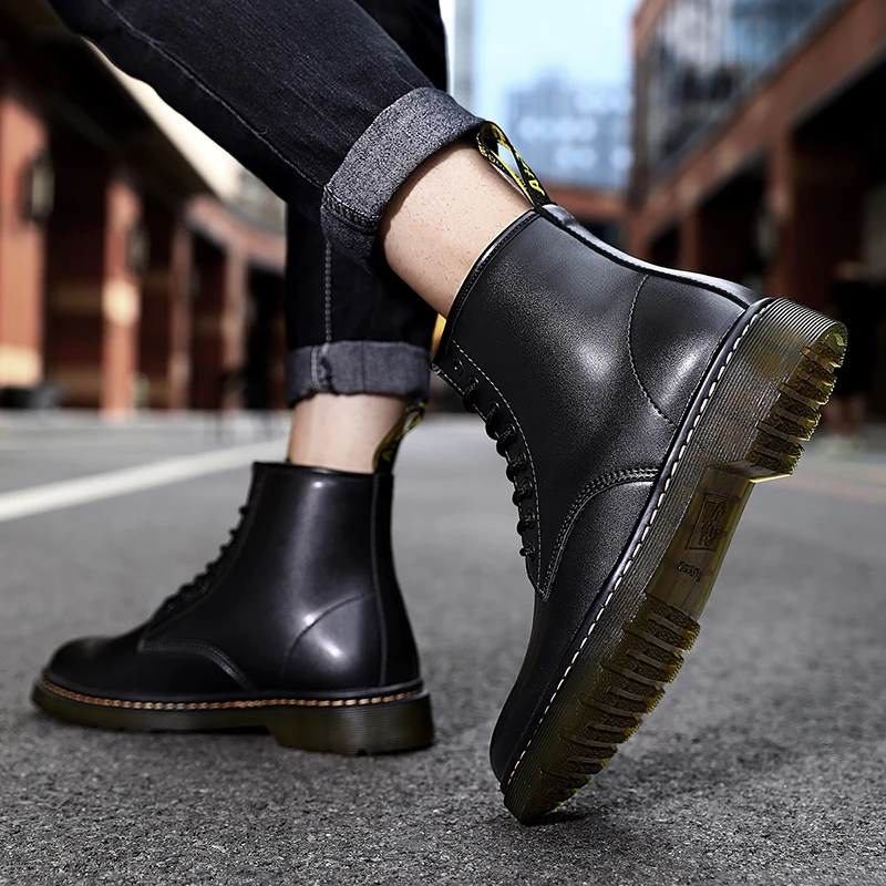 

HKIMDL Men High Quality Leather Boots Male Spring Casual Motorcycle Ankle Botas Hombre Men Lace-Up Basic Boots Men Fashion Boots