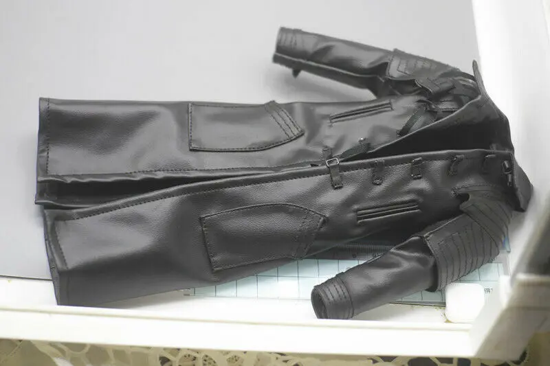 

P013 1/6 Scale Leather Coat Model for 12" Doll
