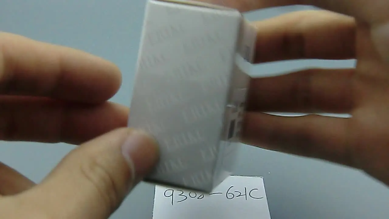 

ERIKC diesel injector pump repair kit 7135-649 include control valve 9308-621C 28239294 and spray nozzle for EJBR02601Z