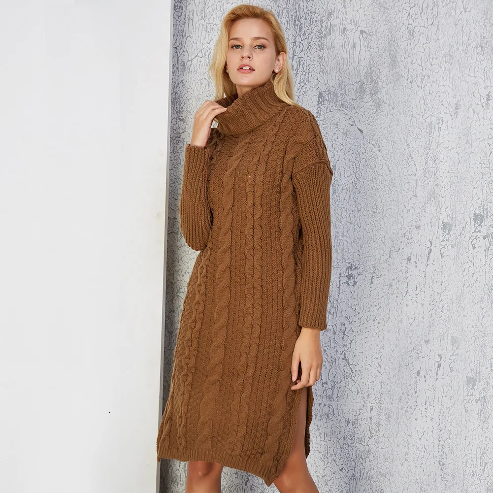Женское трикотажное платье свитер с длинным рукавом и высоким