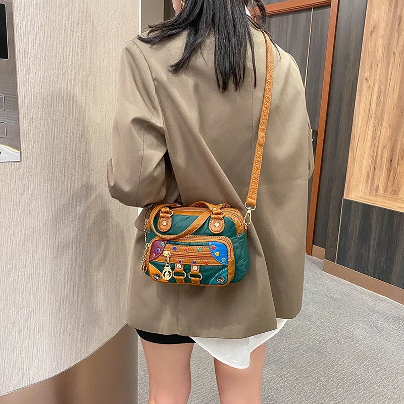 

Women's bag European and American fashion one shoulder slanting bag women's portable small square bag women's handbag