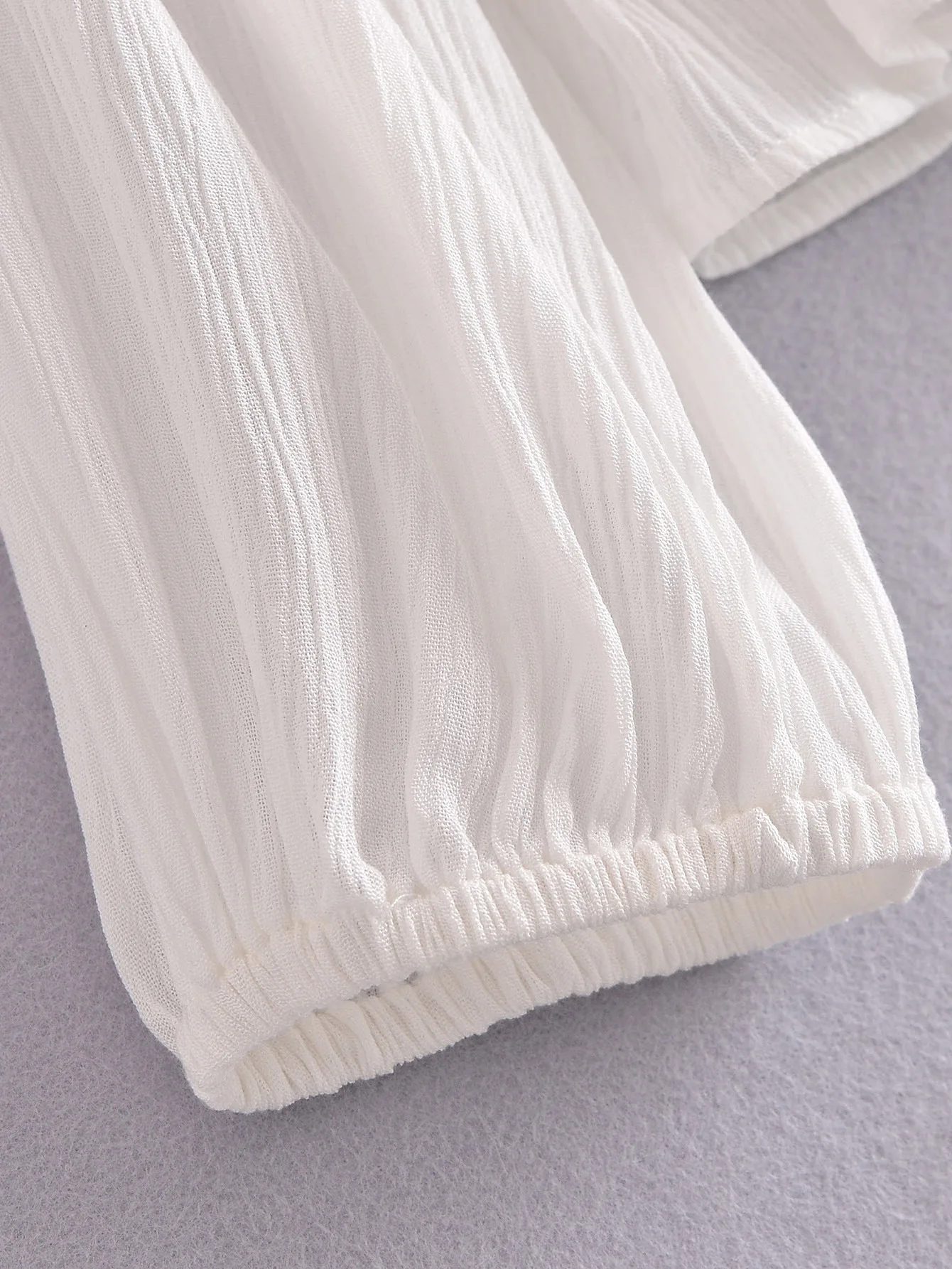 

Jastie Summer Women Blouses Top White V-Neck Hollow Bow Lace-Up Long Sleeve Tops Bohemian Beach Prom Casual Top Shirts 2021