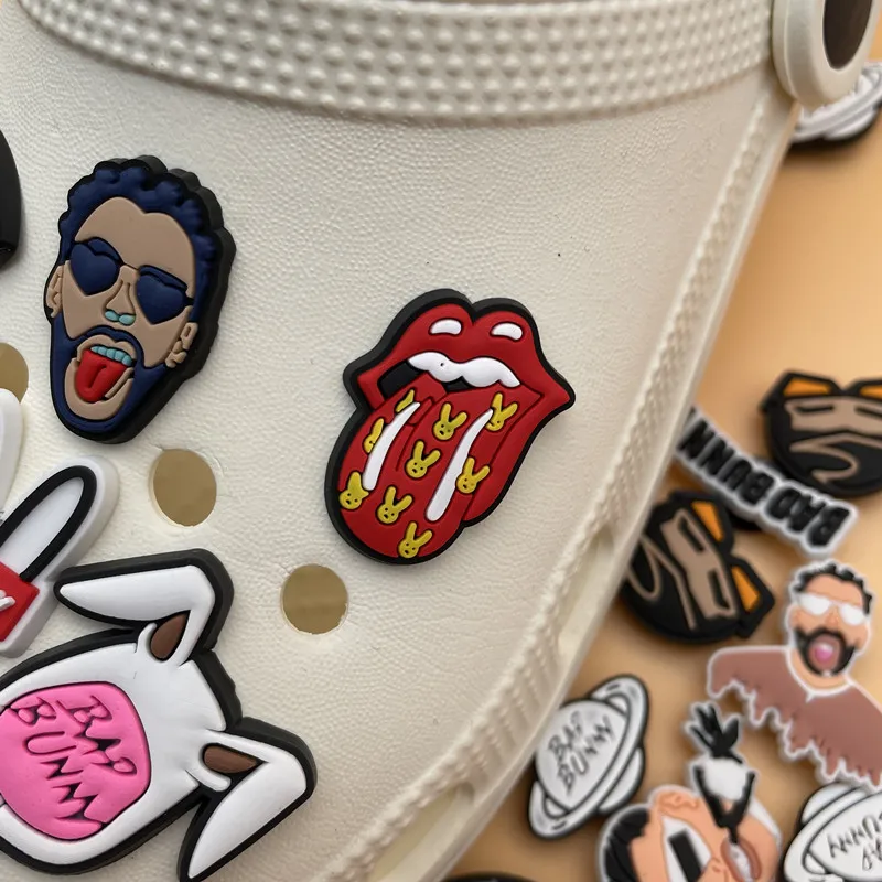 Single Sale 1 Pcs Crocs Charms PVC Shoe Decoration White Rabbit Shoe Charms Funny Man Expression For Birthday Gift 18P-6L-1