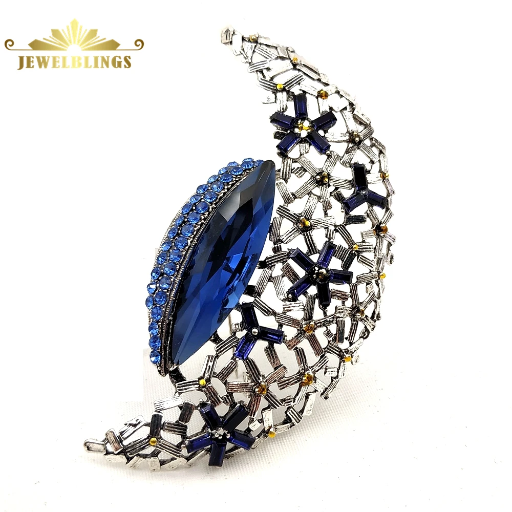 

Stunning Marquise Cut Blue Stone Art Deco Floral Crescent Moon Brooches Half Moon Pins Designer Jewelry for Women Accessories