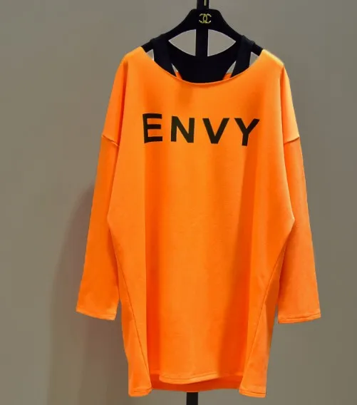 Новинка комплект из двух предметов простая весенне осенняя женская футболка с