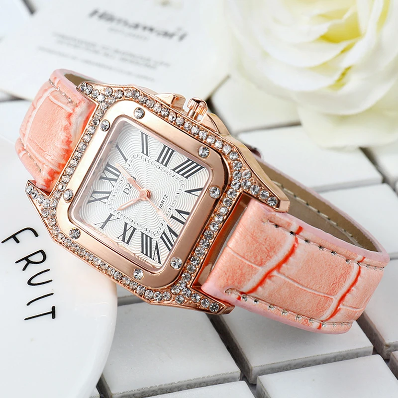 Часы наручные стразы женские квадратные роскошные с римскими цифрами и