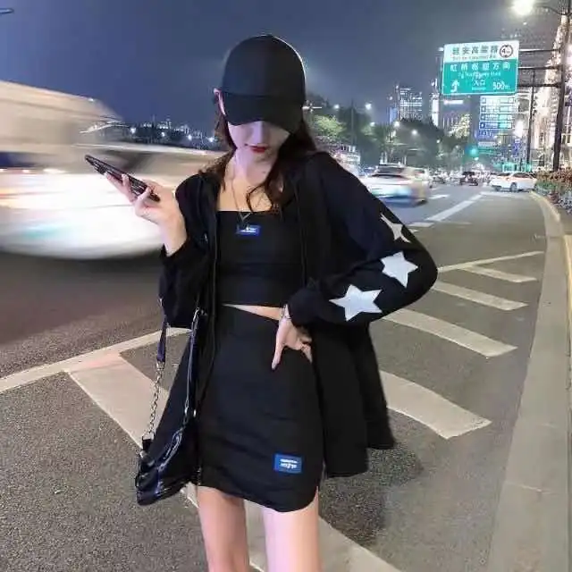 

Gothic rhinestone spider web hot rhinestone zipper hoodie couple trend Harajuku punk oversized clothing Sweatshirt women and men