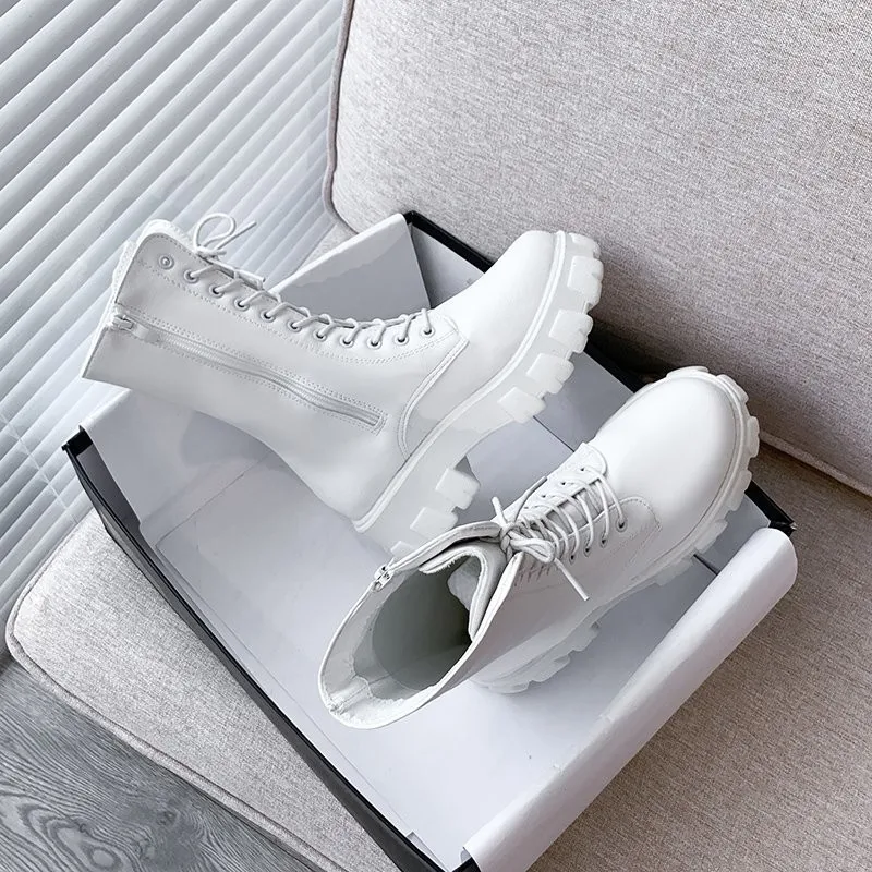 Женские белые ботинки осенние модные черные кожаные на платформе готические в