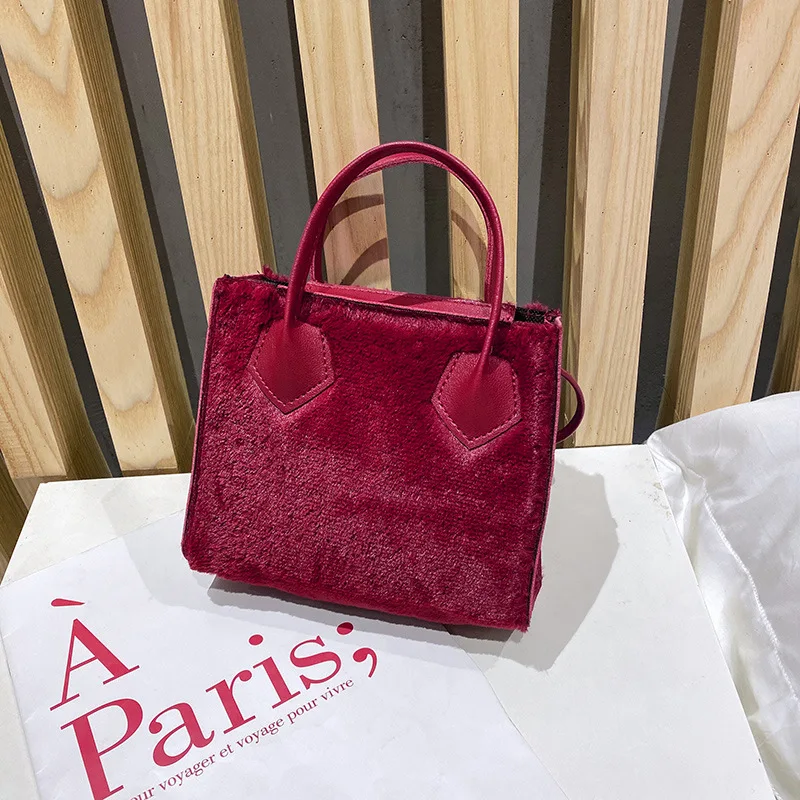 

New Fur Women Luxury Handbags brand Ladies Winter Hand Warmer Bag Designer Shoulder Bag Female Crossbody Bags Bolsa