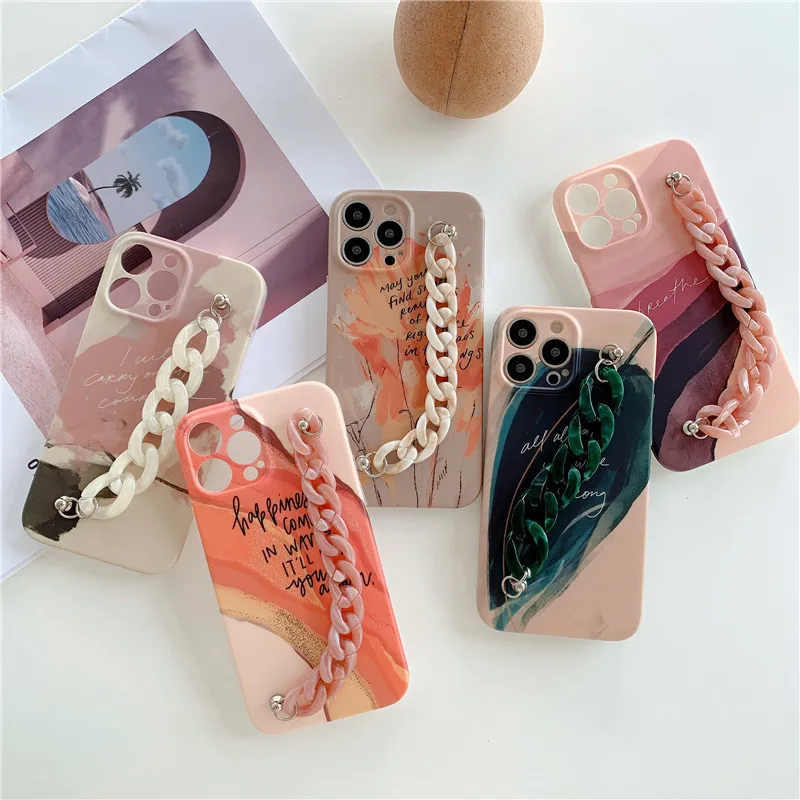 

Retro Graffiti Letter marble Chain bracelet case For iphone 13 13Pro 12 12Pro Max 11 11Pro X XR Xs max 7 8Plus Protective Cover