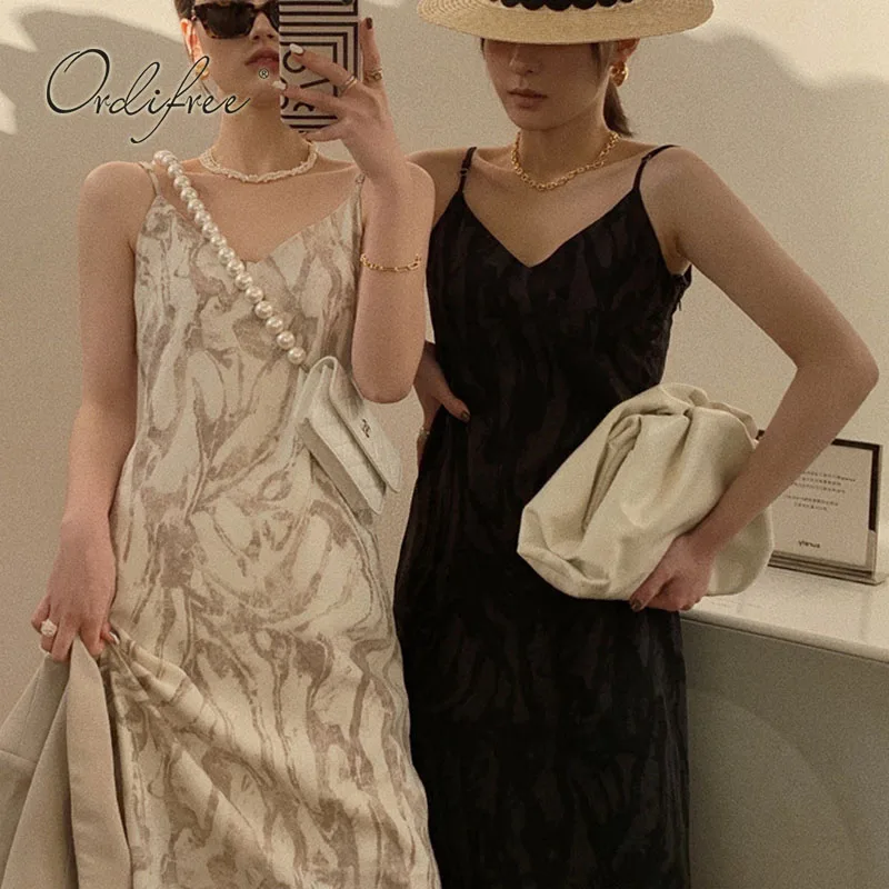 

Ordifree 2021 летние Винтаж Для женщин макси платье Цветочный принт С НАБОРНЫМИ БРЕТЕЛЬКАМИ пикантные Вечерние Длинное Платье-комбинация