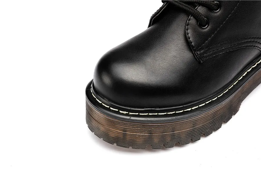 Женские мотоциклетные ботинки со смайликом и круглым Size36-41; сезон осень; коллекция года; модные армейские ботинки с круглым носком на шнуровке; женская обувь