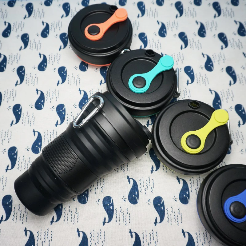 

Collapsible Silicone Coffee Cup with Straw Lid 550ml Folding Mug Leak Proof BPA Free Reusable Portable Water Bottle Travel black