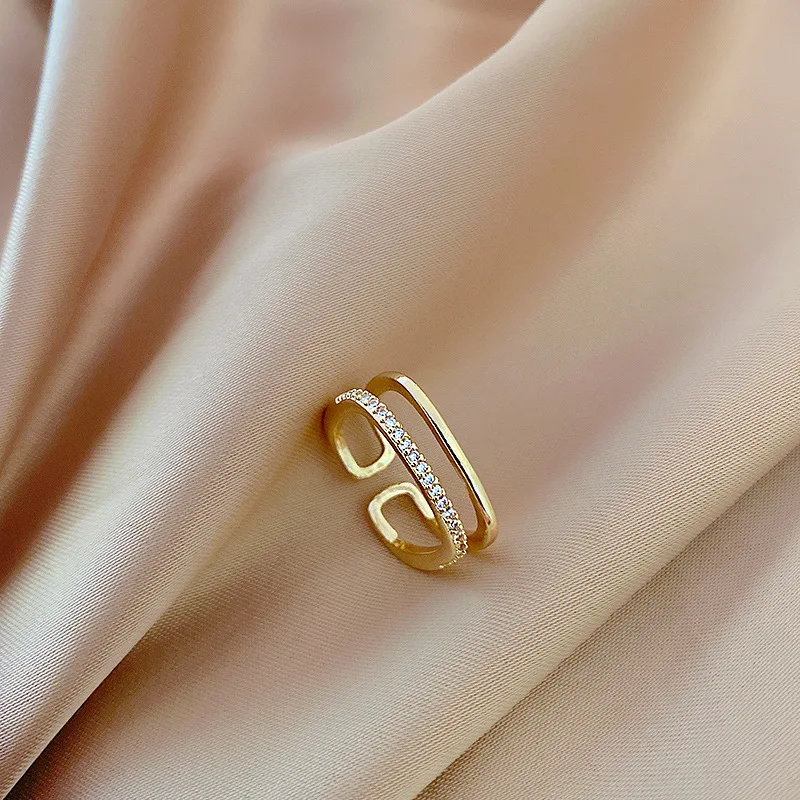 

2020 New Arrival Metal Trendy New Style Open Geometry Crystal Rings For Women Fashion Jewelry Oorbellen Gift