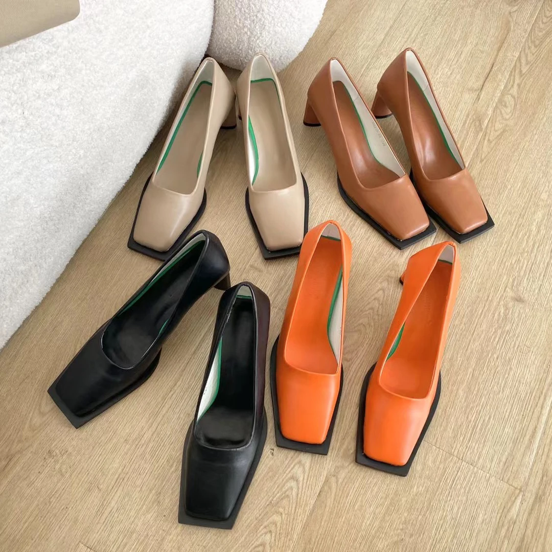 

Туфли-лодочки женские на высоком толстом каблуке, квадратный носок, без застежки, цвет черный/оранжевый/бежевый/коричневый, осень/весна/лет...