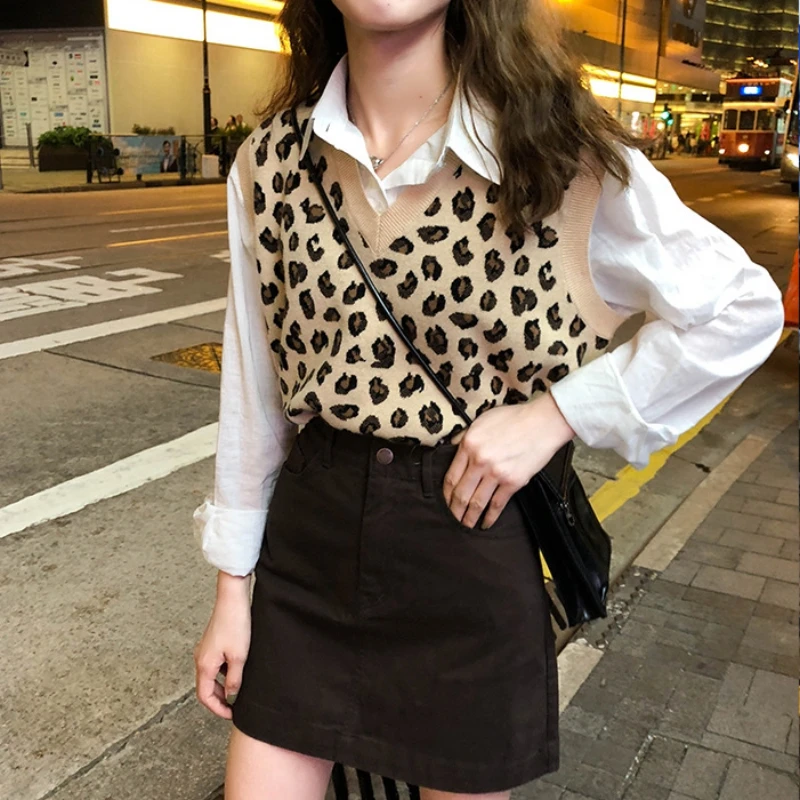 

2021 Leopard Knitted Vintage Oversize Spring Autumn Women Wool Sweater Vests Poullovers Sleeveless Female Vest