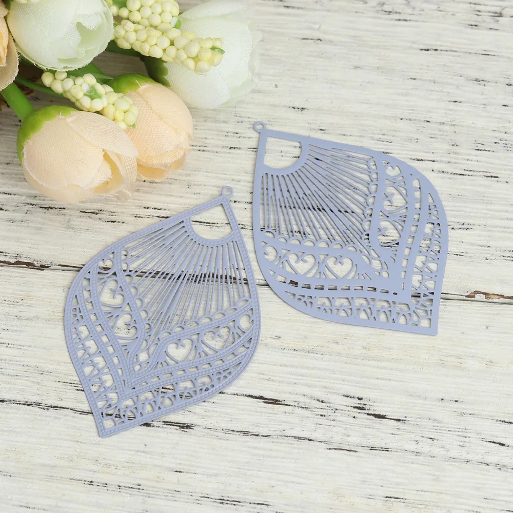 DoreenBeads, модное медное Филигранное тиснение, подвески, черные, серые, перо, стильные ювелирные изделия, сделай сам, Подвески 59 мм x 39 мм, 10 шт