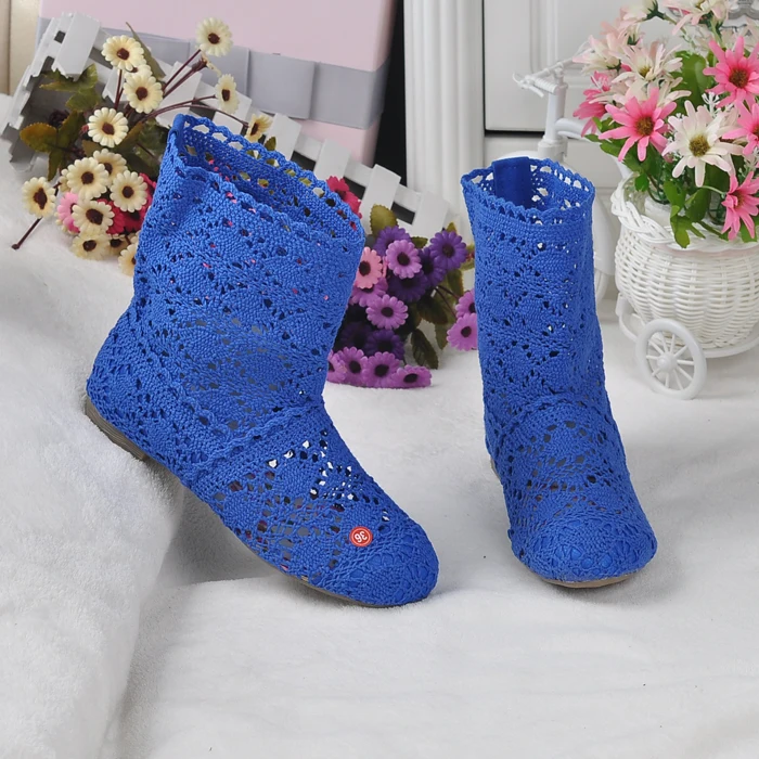 

2020 spring and autumn knitted hollow flat mesh breathable and comfortable Korean large size wild women's boots