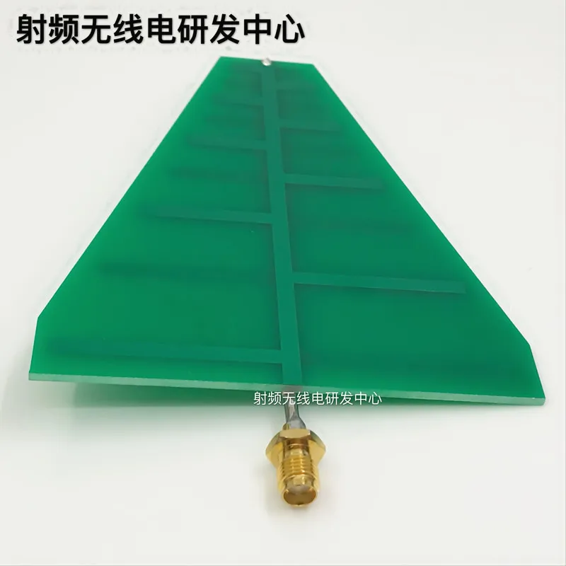 UWB ультра широкополосная логарифмическая периодическая антенна журнальная 1 35